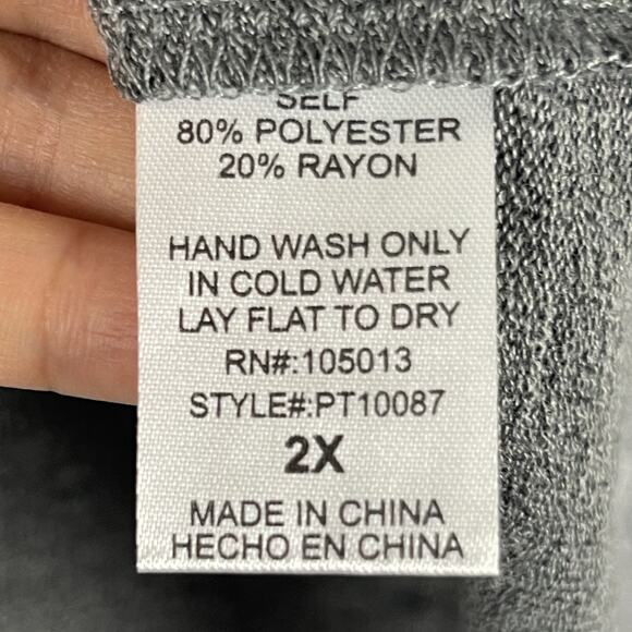 Savanna Jane Embroidered Top Women 2X Gray Floral Knit Boho Peasant Cottage NEW - Picture 5 of 12